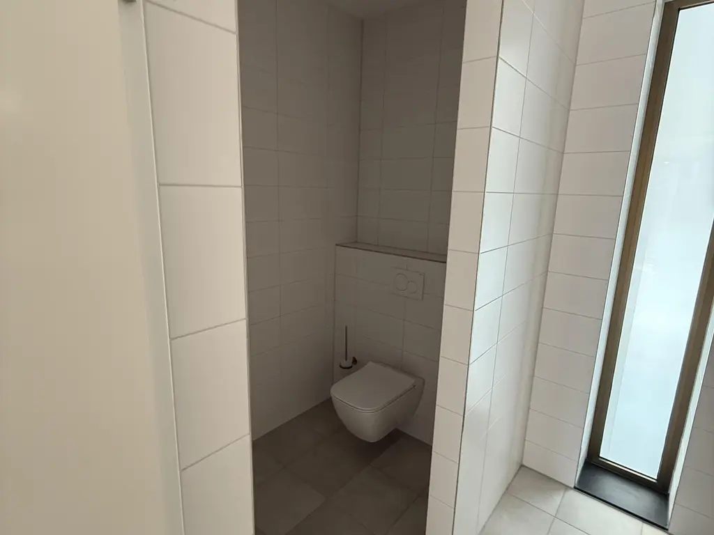 Bundweg 35, ROTTERDAM