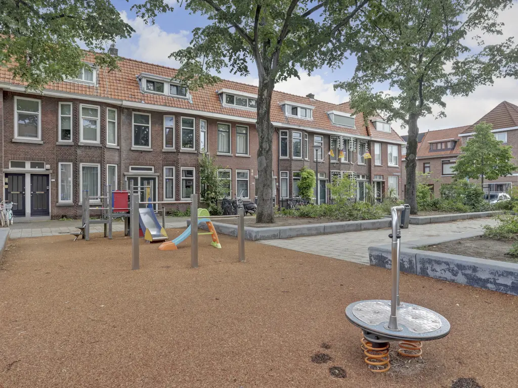 Dirk van Wassenaarstraat 28A, SCHIEDAM