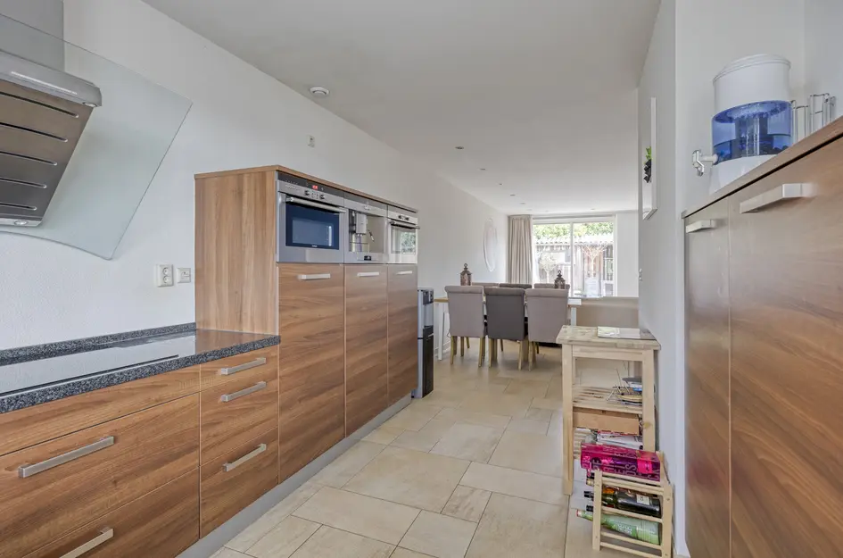 Laan van Avant-Garde 352