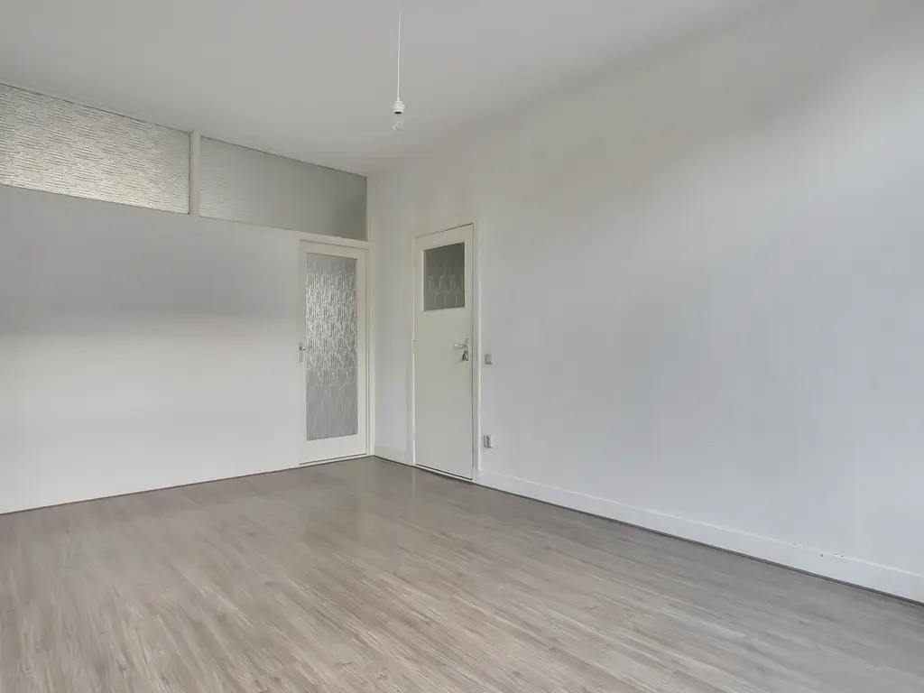 Mathenesserdijk 109B 03, ROTTERDAM