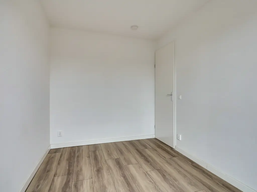 Schieweg 100C 03, ROTTERDAM