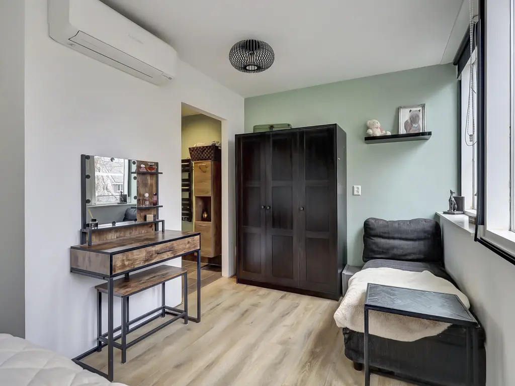 Dreef 56, HELLEVOETSLUIS