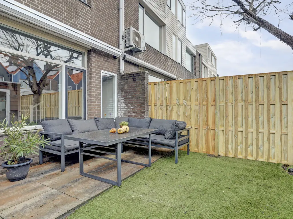 Dreef 56, HELLEVOETSLUIS