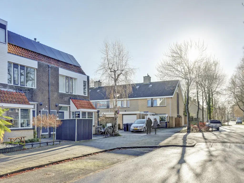 Dreef 56, HELLEVOETSLUIS