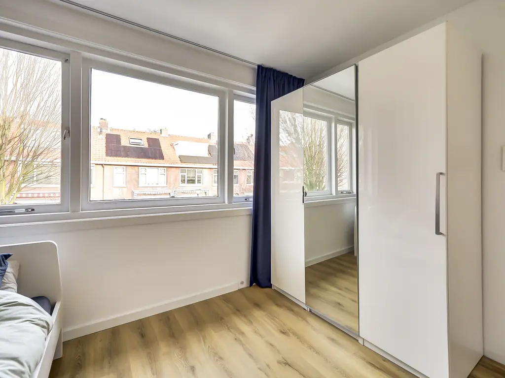 Prins Hendriklaan 18, VLAARDINGEN