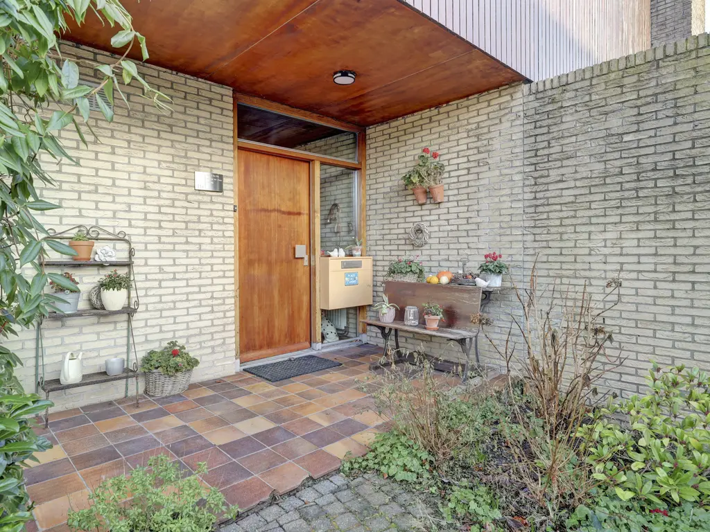 Notaris L P vd Blinkln 11a, BRIELLE