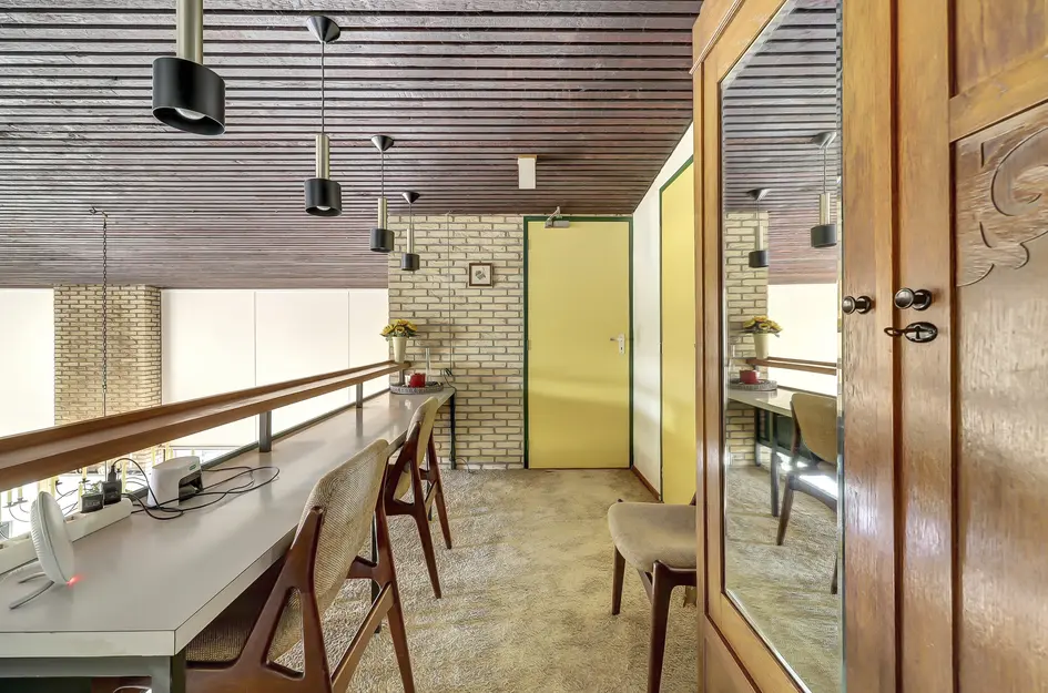 Notaris L P vd Blinkln 11a