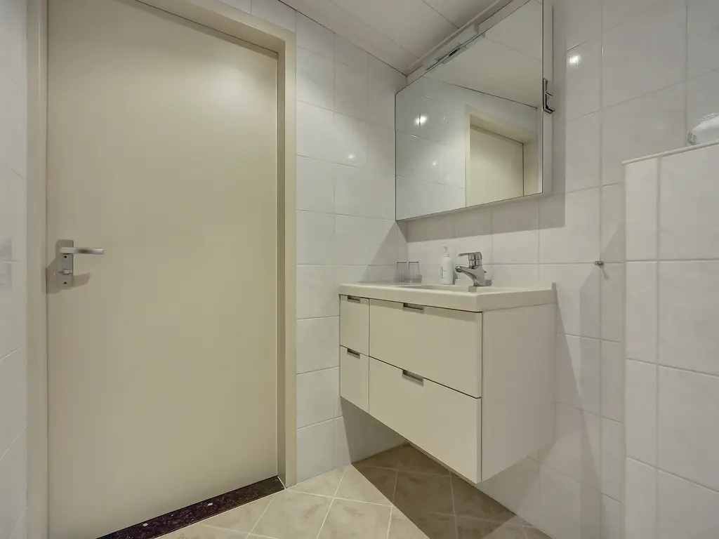 Notaris L P vd Blinkln 11a, BRIELLE