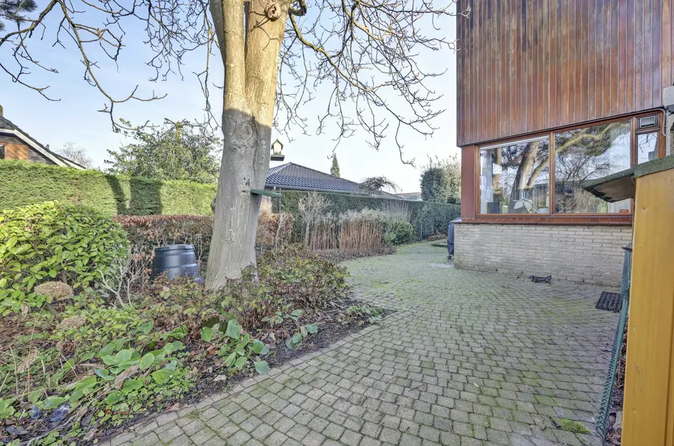 Notaris L P vd Blinkln 11a