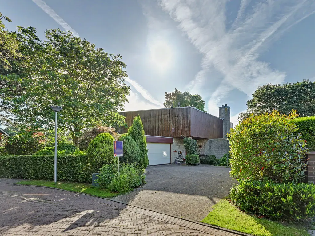 Notaris L P vd Blinkln 11a, BRIELLE