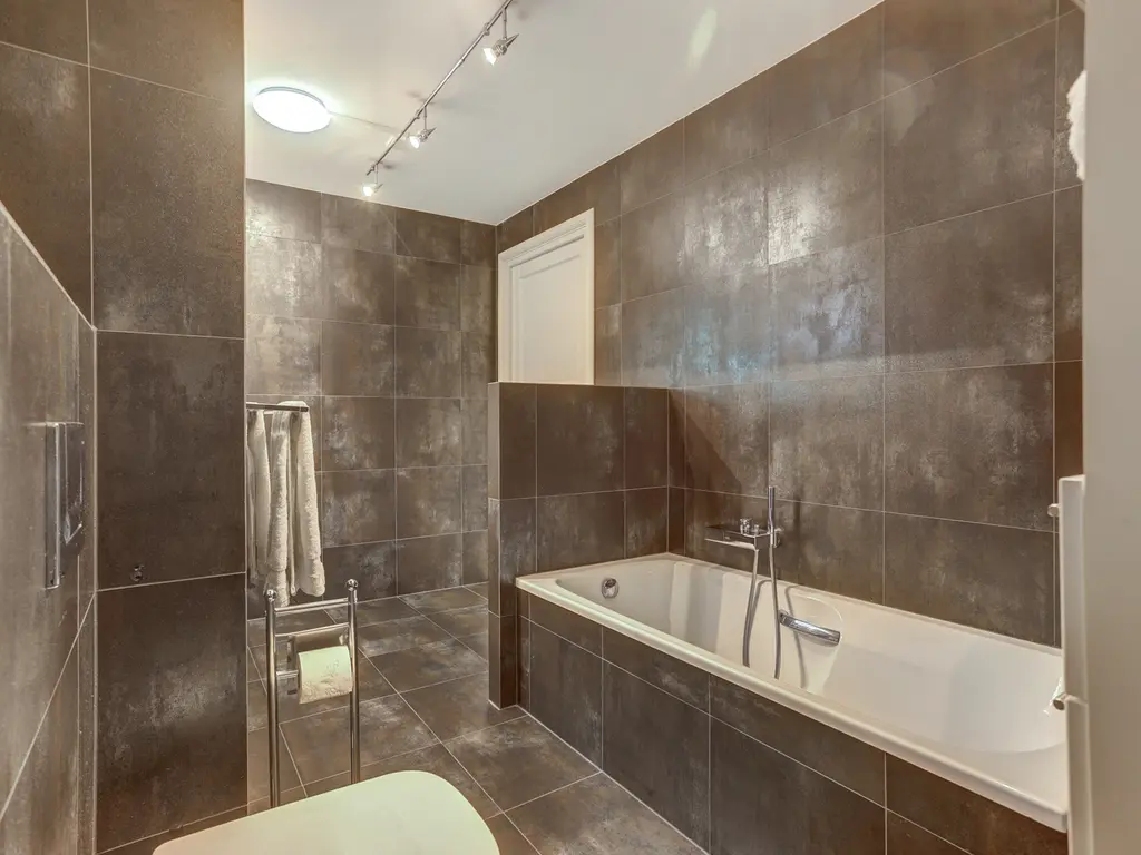 Land van Belofte 8, SCHIEDAM