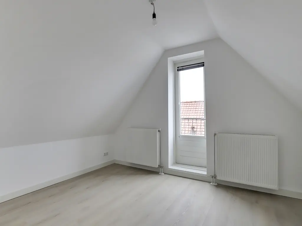 Oostzeedijk Beneden 25A 02, ROTTERDAM