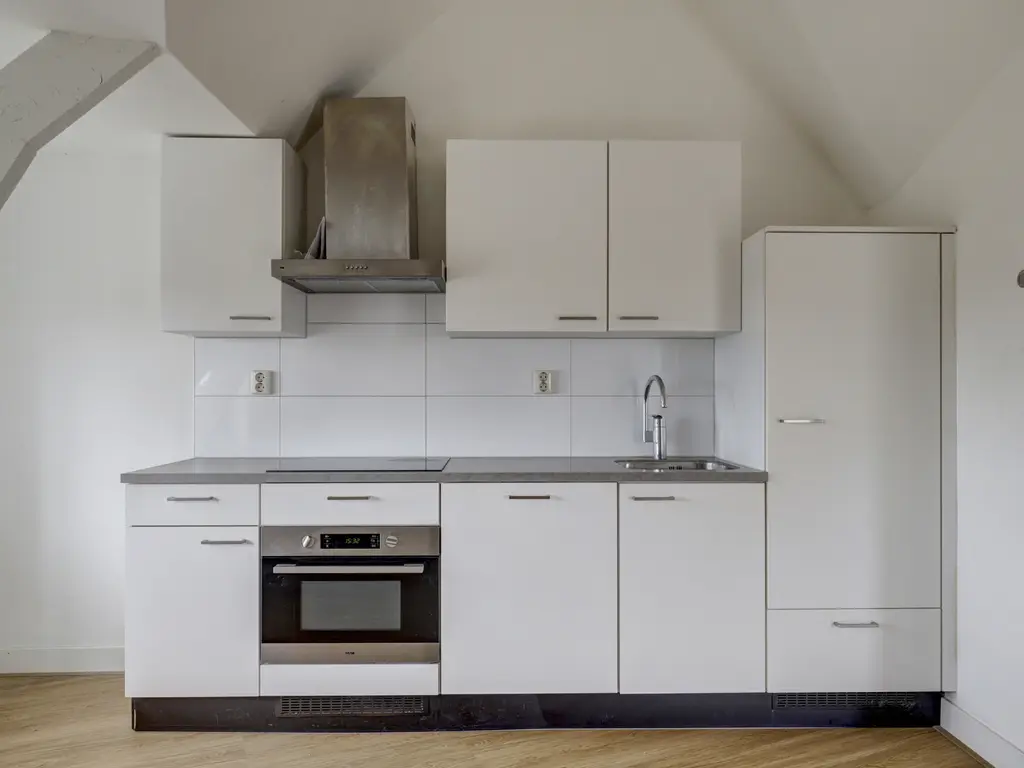 Mathenesserdijk 103B 04, ROTTERDAM