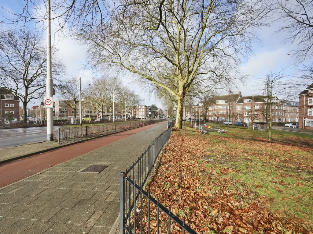 Mathenesserdijk 103B 04, ROTTERDAM