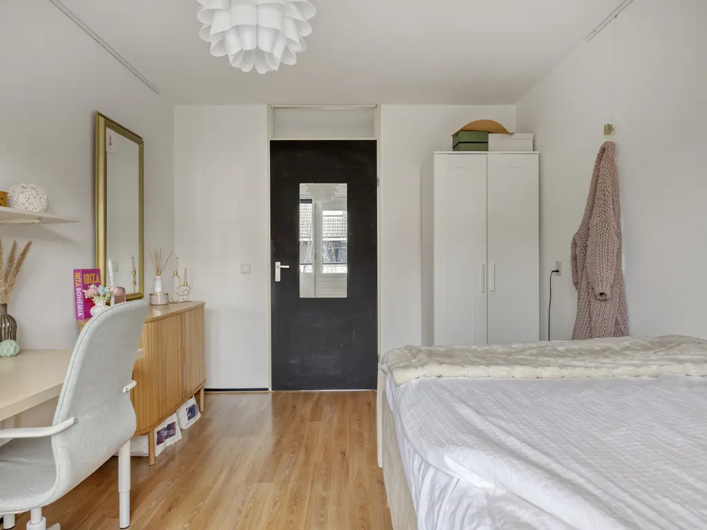 Mahlerstraat 8, CAPELLE AAN DEN IJSSEL