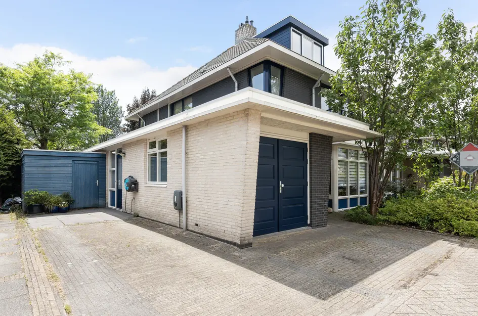 Mahlerstraat 8