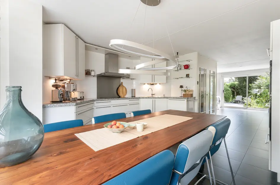 Mahlerstraat 8
