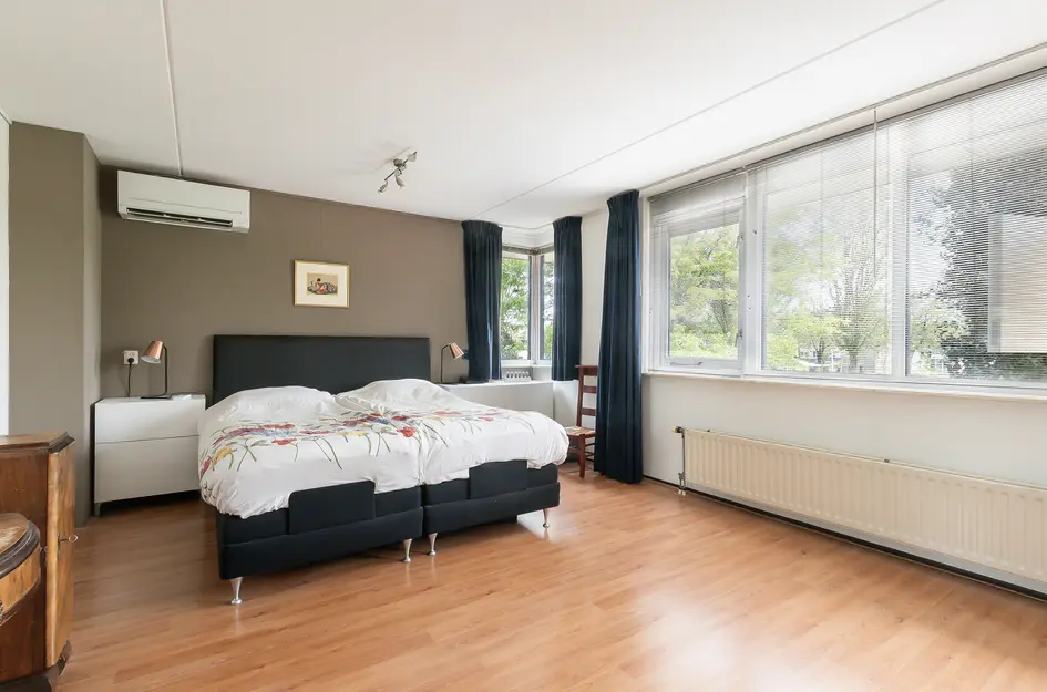Mahlerstraat 8