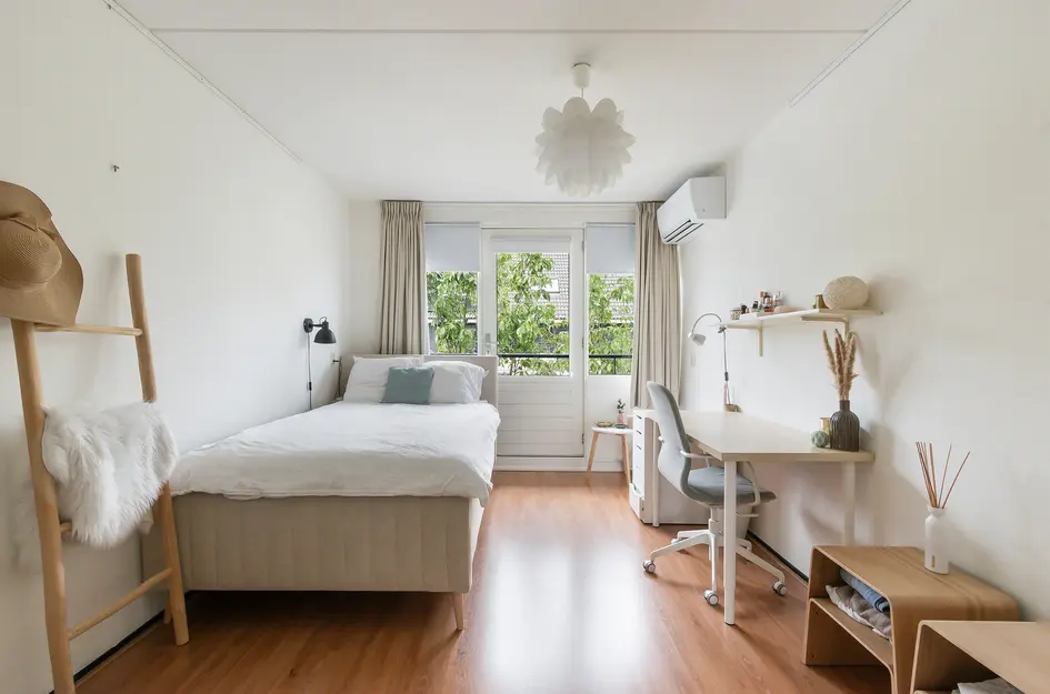Mahlerstraat 8