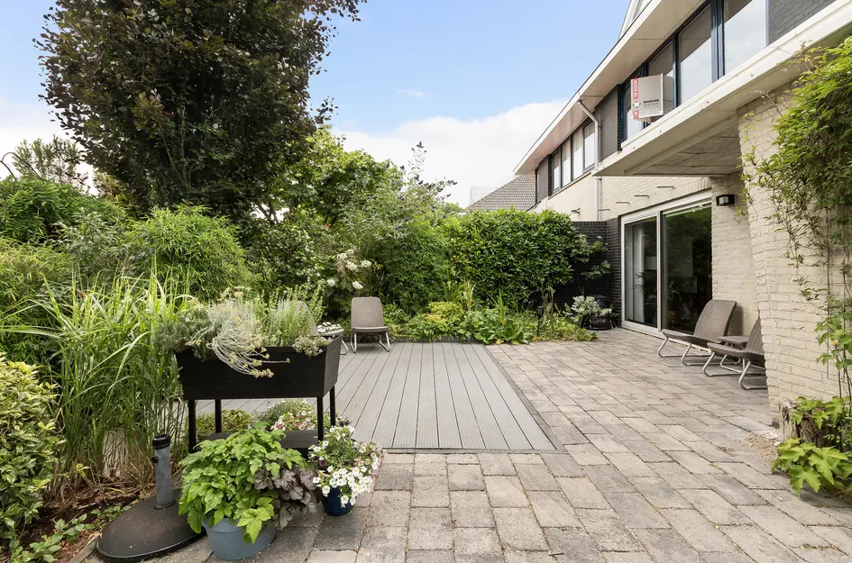 Mahlerstraat 8