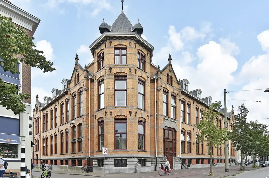 Lange Lombardstraat 74