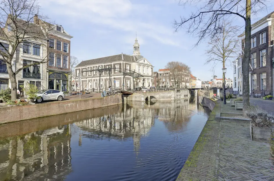 Hoogstraat 144
