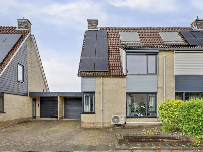 Willem Alexanderstraat 8, ZWARTEWAAL