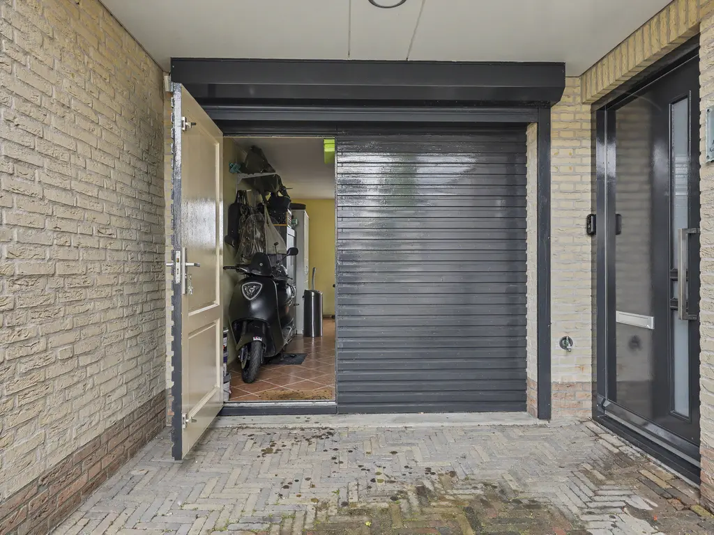 Willem Alexanderstraat 8, ZWARTEWAAL