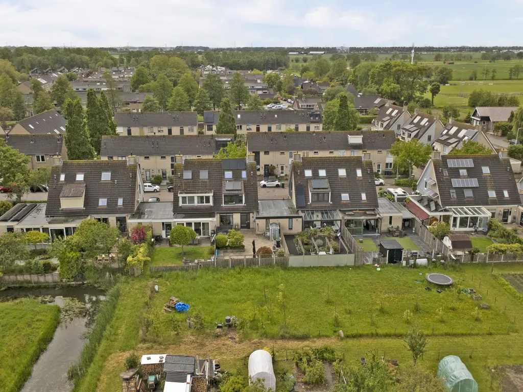 Willem Alexanderstraat 8, ZWARTEWAAL