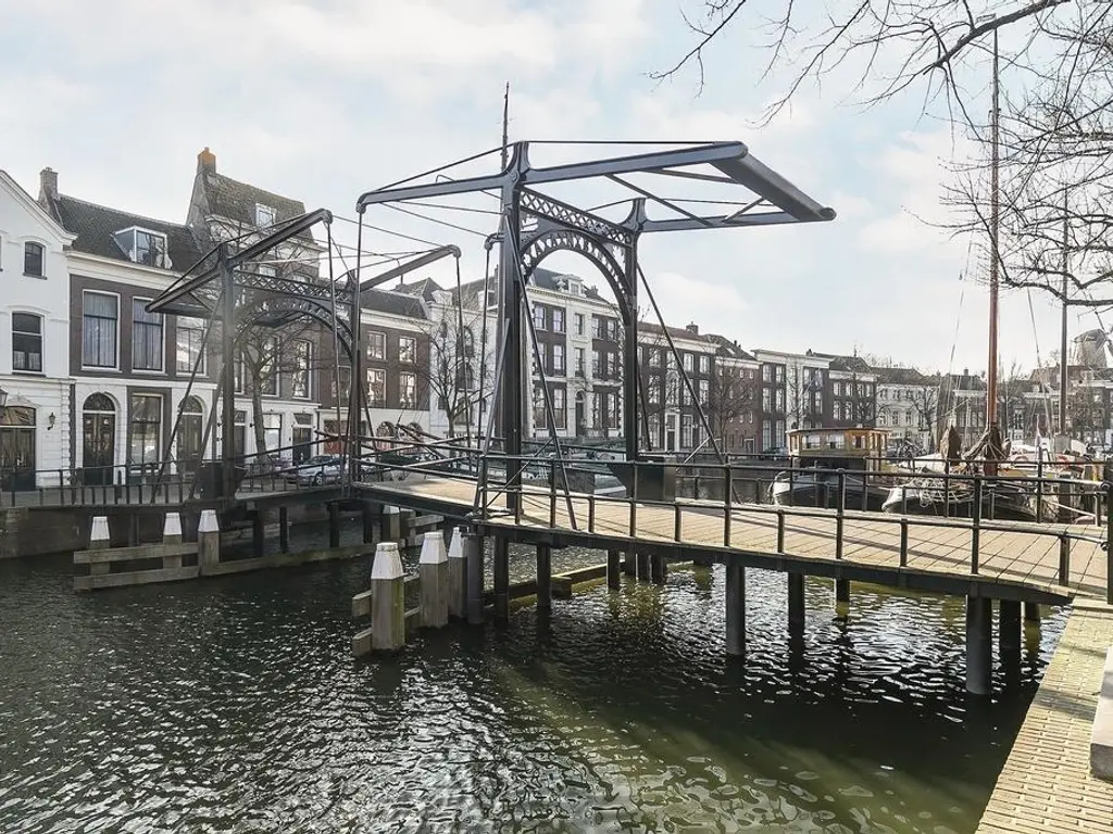 Lange Haven 38, SCHIEDAM
