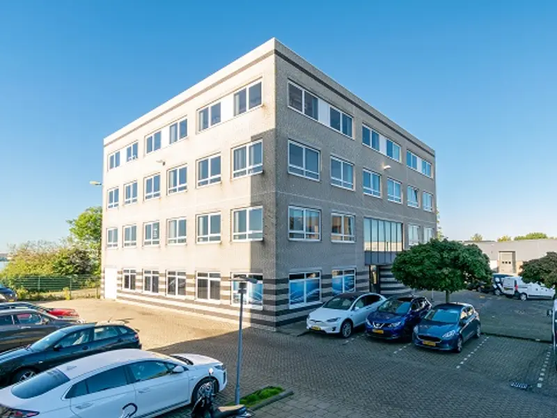 Stoomloggerweg 4B, VLAARDINGEN