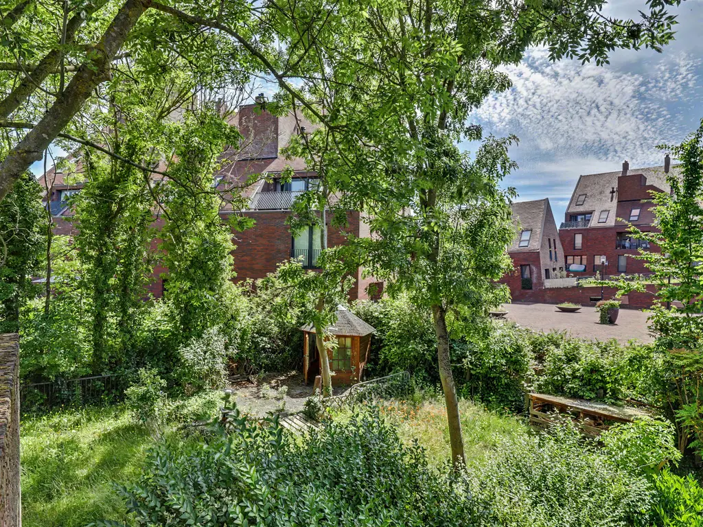 Karel Doormanstraat 3, SPIJKENISSE
