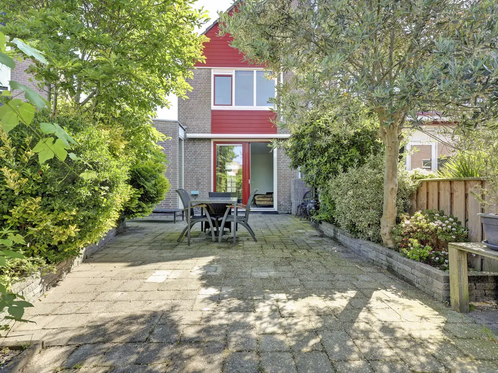 Echtpaar Curiedreef 19, MAASSLUIS