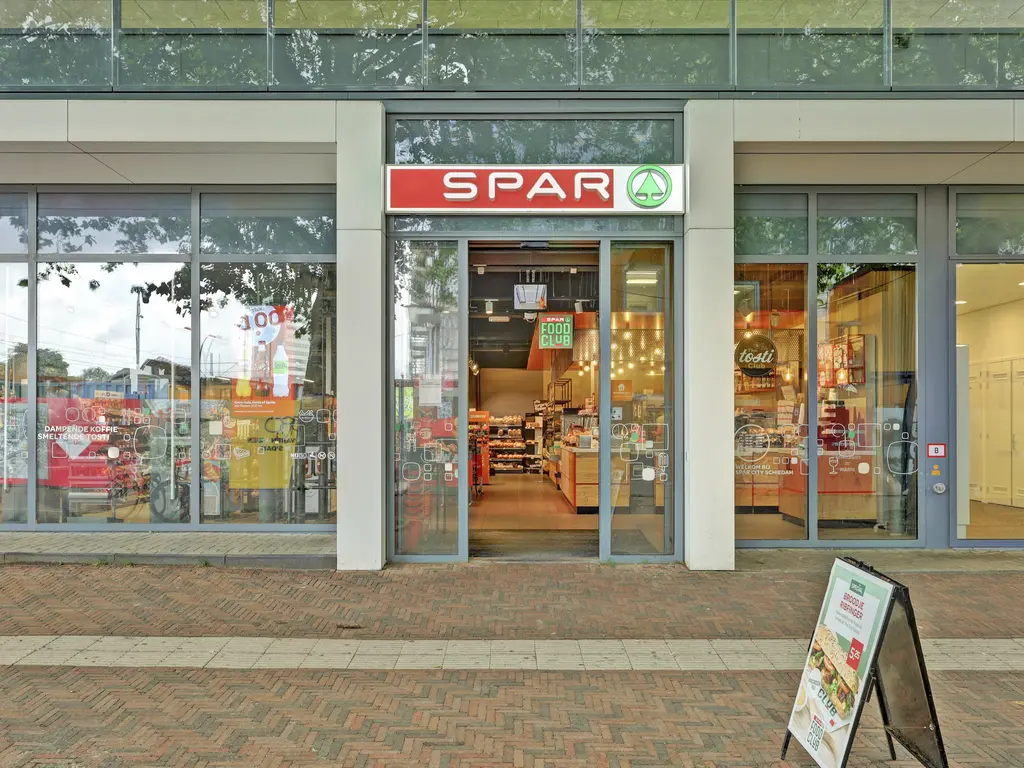 Stationsplein 2, Schiedam