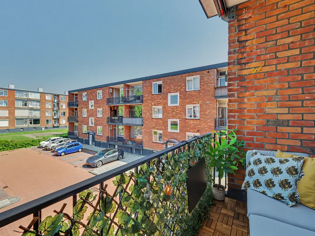 Menno ter Braakstraat 12A, SPIJKENISSE