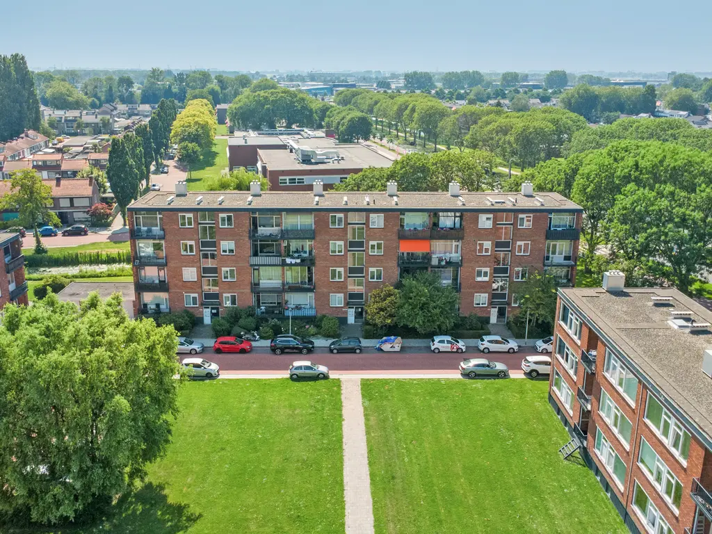 Menno ter Braakstraat 12A, SPIJKENISSE