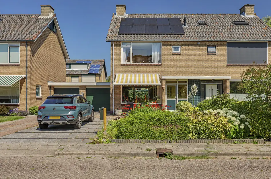 J v d Woudestraat 10