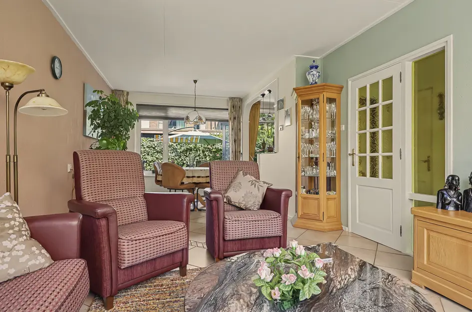 J v d Woudestraat 10