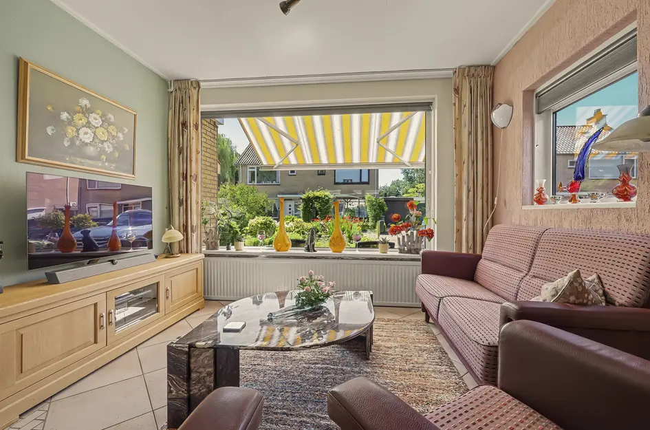 J v d Woudestraat 10