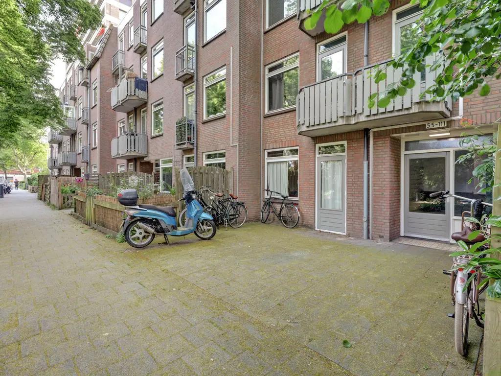 Adriaen van der Doeslaan 119D, ROTTERDAM