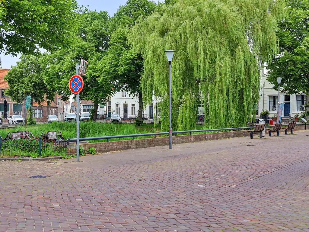 Stationsweg 1, ZUIDLAND