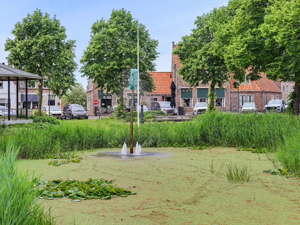 Stationsweg 1, ZUIDLAND