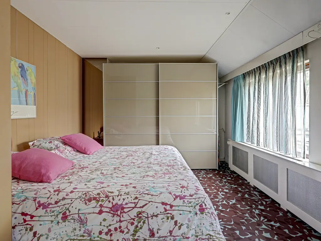 Ribeslaan 30, SCHIEDAM