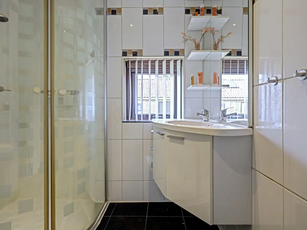 Ribeslaan 30, SCHIEDAM