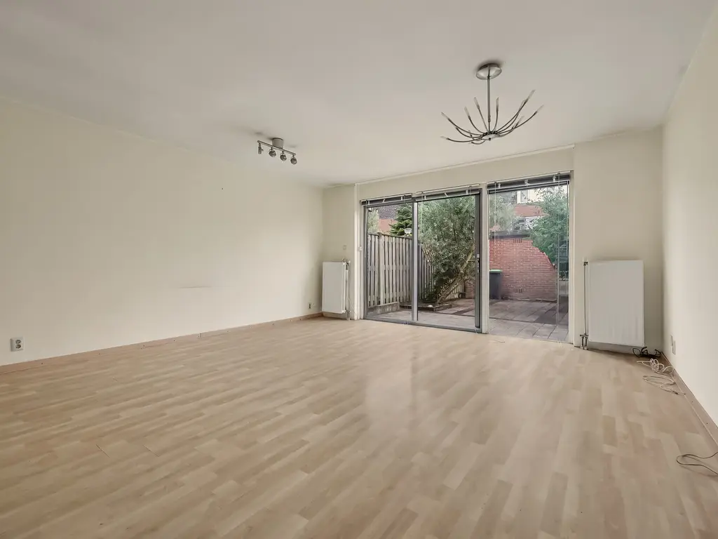 Vicky Baumstraat 6, SPIJKENISSE