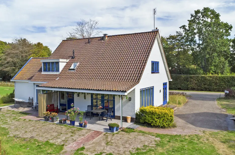 Middelweg 36