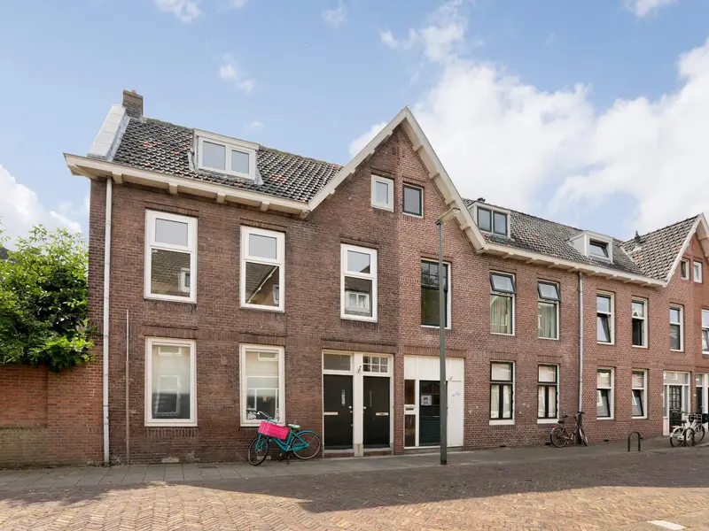 Zwartewaalsestraat 57b, SCHIEDAM