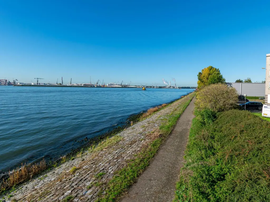 Stoomloggerweg 4-6A, VLAARDINGEN