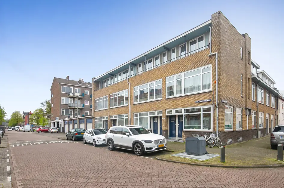 Van 's-Gravesandestraat 17a