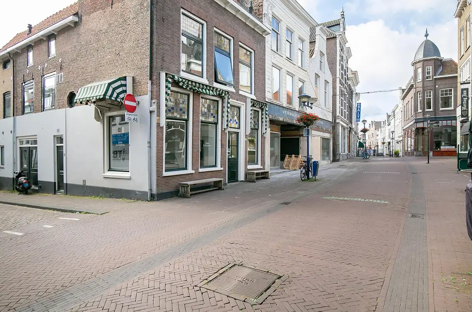 Hoogstraat 188